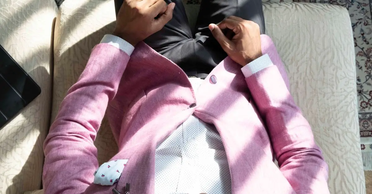 Tendencias de moda masculina que no puedes perderte este año