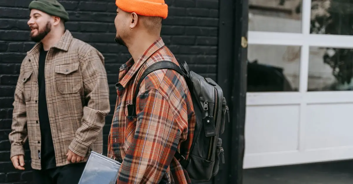 Las tendencias de moda masculina esenciales para tu armario